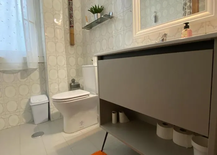 Centrica Con Sala * A Coruña